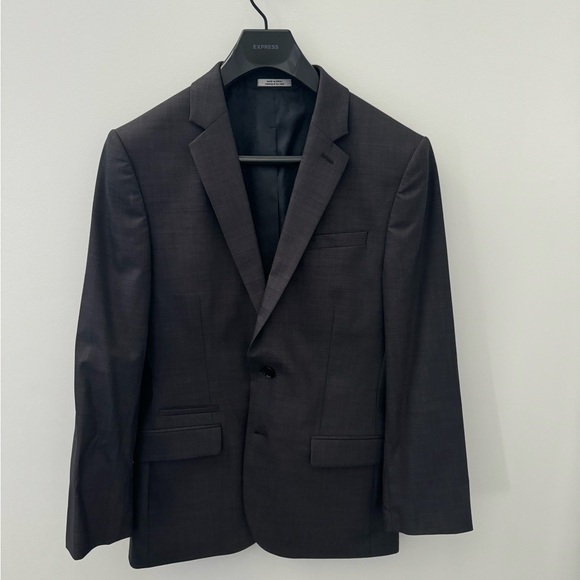 Express Charcoal Jacket & Pant Suit - Picture 2 of 6